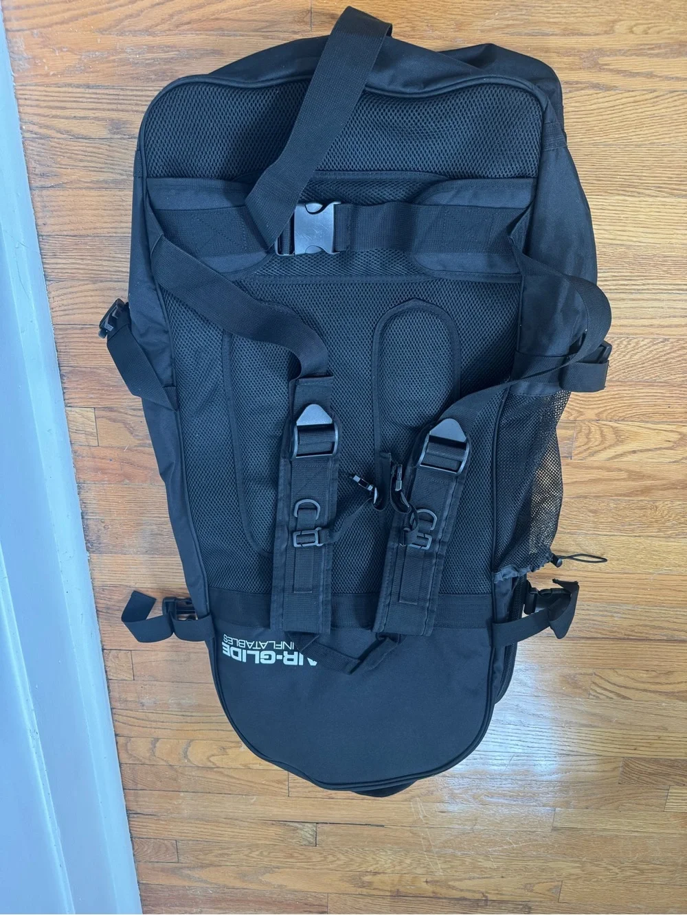 SIC Air-Glide Black Travel Backpack - Sandwich Islands Composites